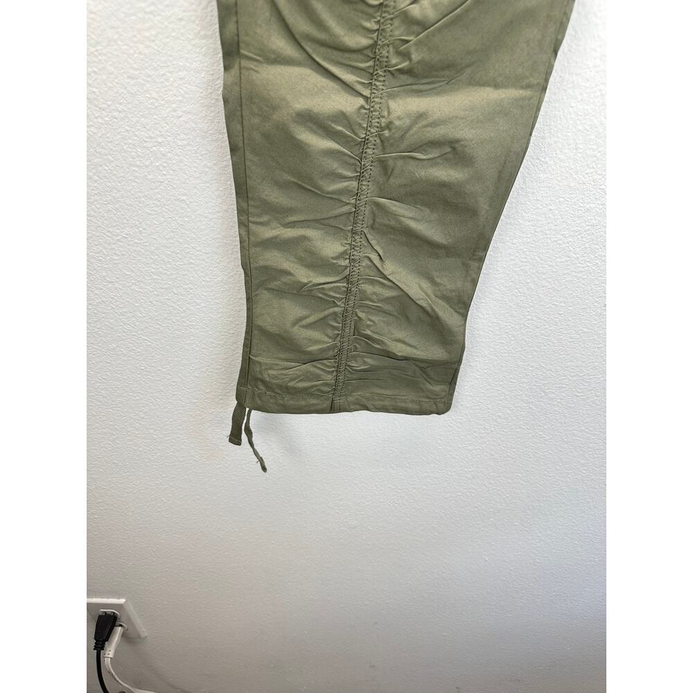 NWT XCVI Wearables Jules Pant Green L Ruched Ankles Travel - Picture 4 of 11
